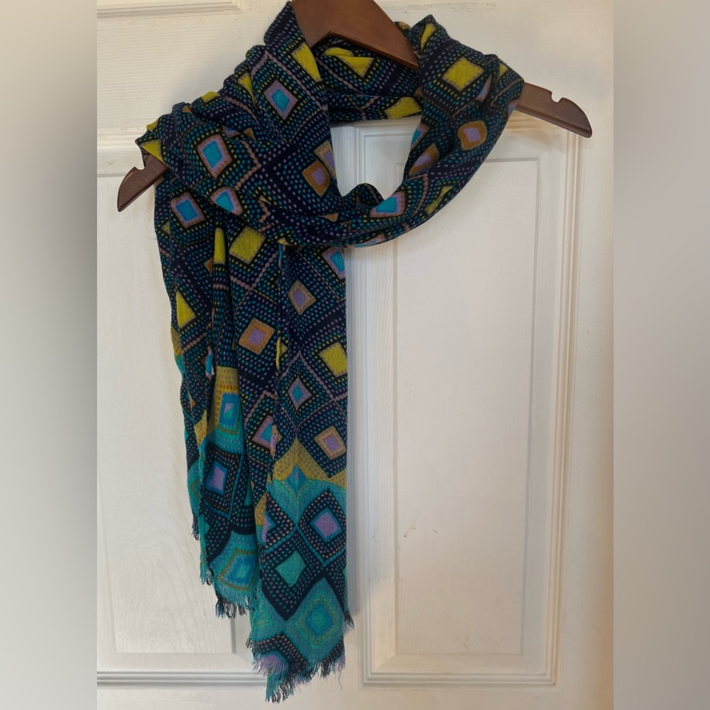 Multi Colored Scarf - Picture 3 of 7